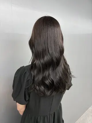 ロング ベージュ/グレージュ 🧸あやか/表参道のヘアスタイル
