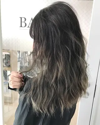 セミロング カラー ヘアアレンジ 縮毛矯正 髪質改善寺坂雄飛💐のヘアスタイル
