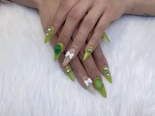 ネイル queen nailのネイルデザイン
