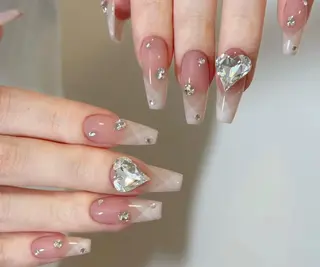 ネイル Pure&Rich Nailのネイルデザイン