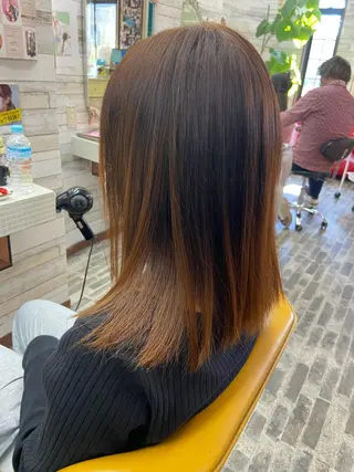 ミディアム カラー 大坪 拓斗のヘアスタイル