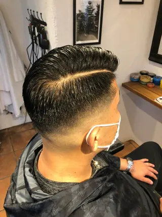 ショート メンズ 冨士川 英樹のヘアスタイル