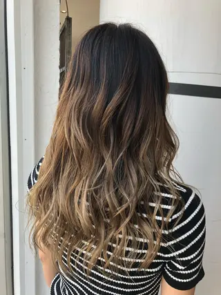 セミロング カラー welring hair salonのヘアスタイル