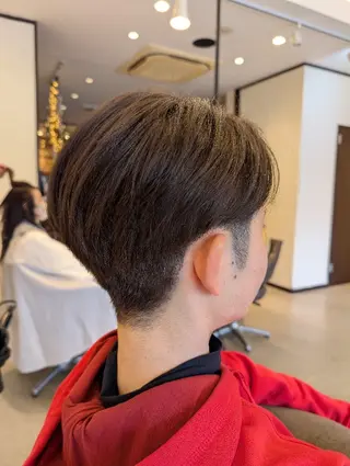 メンズ 吉田 彩のヘアスタイル