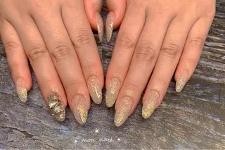 ネイル MoaNail🫶 Yoshiのネイルデザイン