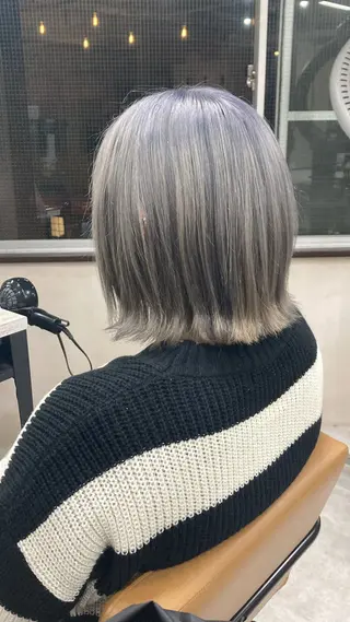 ショート カラー 🐈‍⬛Namie 🐈‍⬛のヘアスタイル