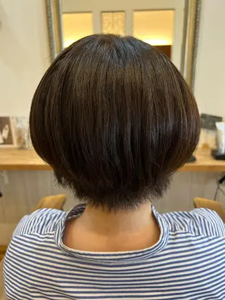 ショート カラー 🐰ハイトーンカラー 畠山 渡🐰のヘアスタイル