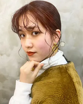 ロング カラー ヘアアレンジ 志賀 あずみのヘアスタイル