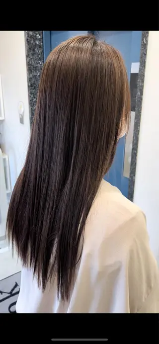 ロング 山森 大地のヘアスタイル