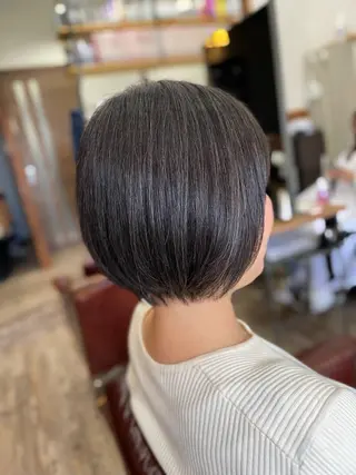 ショート カラー 💎白髪染めも対応 🙆👌山本明菜のヘアスタイル
