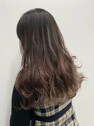ロング カラー Unami MIHA☘️*゜のヘアスタイル