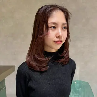 ミディアム カラー ワンカールで盛れる レイヤー🎀Macoのヘアスタイル