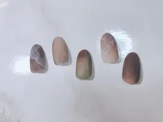 ネイル Regaro i.sのネイルデザイン