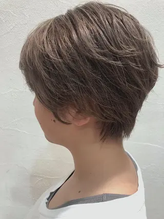 ショート カラー 360°キレイな ショートカットのヘアスタイル