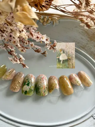 ネイル FIORITURA Maikoのネイルデザイン