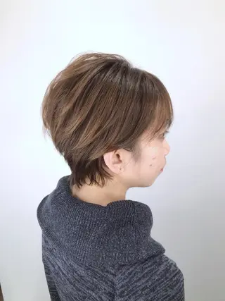 ショート インナーカラー/ ストレート/奥野洸也のヘアスタイル