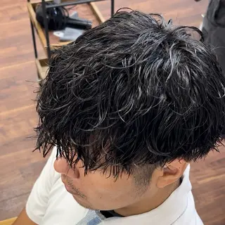 パーマ メンズ Rikito .のヘアスタイル