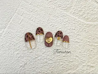 ショート ネイル Floraison YUIのネイルデザイン