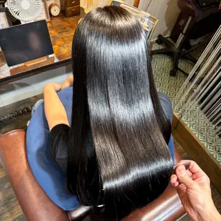 ロング カラー パーマ 飯田 実歩(じっぽ)のヘアスタイル