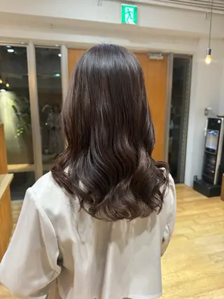 セミロング 大人可愛い♡コテ巻き パーマ🌼杉田 萌恵のヘアスタイル