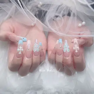 ネイル Hin Nailsのネイルデザイン