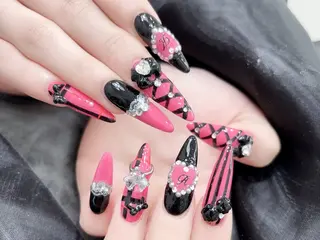 ネイル MoMoA Nail ネイル長さ出し専門店のネイルデザイン