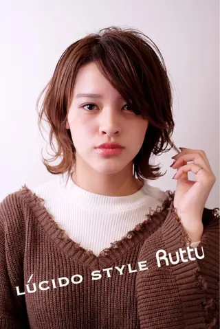 ミディアム カラー アザマ　ヤスカツ _rosso 川口のヘアスタイル
