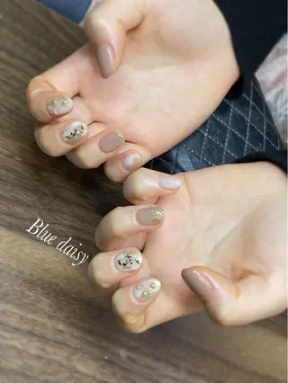 ネイル Blue daisy 栄本店のネイルデザイン