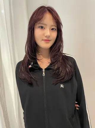 ロング 熊崎 葵のヘアスタイル