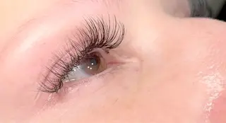 マツエク・マツパ U. Kanaのマツエク・マツパデザイン