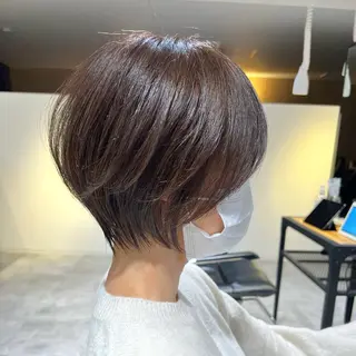 ショート 亀井 詩奈のヘアスタイル