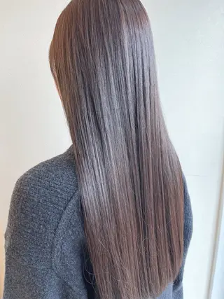 ロング 古川 安紀のヘアスタイル