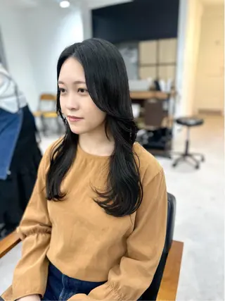 ロング カラー パーマ ヘアアレンジ メンズ キッズ 骨格レイヤーカット 🌿美髪縮毛矯正のヘアスタイル