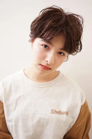 ショート カラー レイヤーカット✂️ 横浜No1♡下鳥翔子のヘアスタイル