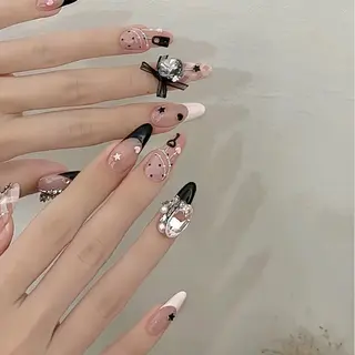 ネイル Queen Nail 柏店　クイーンネイルのネイルデザイン