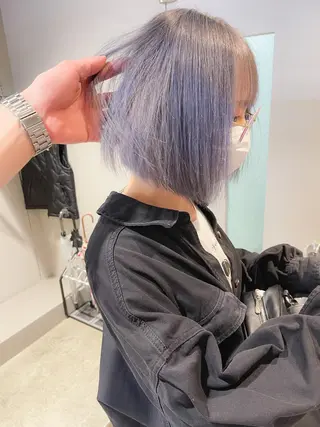 カラー ハイトーン×レイヤー カットTAKUMIのヘアスタイル