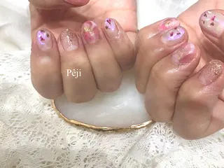 ショート m kaori𓃟のネイルデザイン
