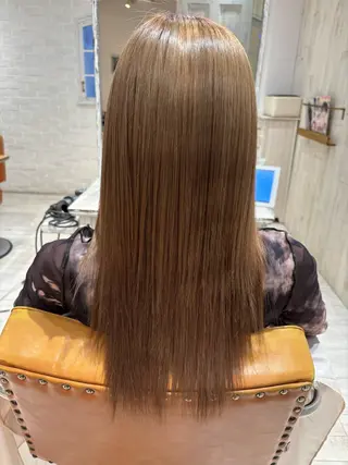 ロング Ashanti 濱野のヘアスタイル