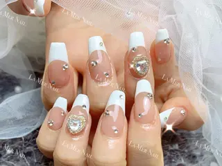 ネイル Merit メリット_のネイルデザイン