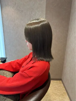 ミディアム 品川 美和のヘアスタイル
