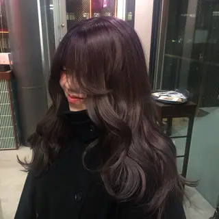 カラー 杏華 ショートのヘアスタイル