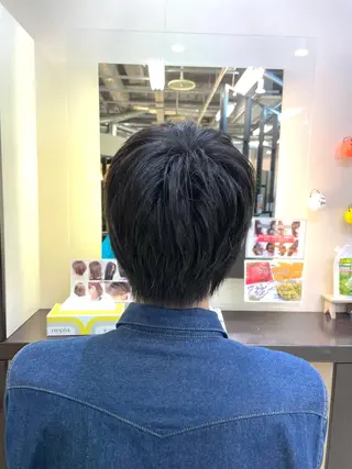 メンズ 吉田 未来のヘアスタイル