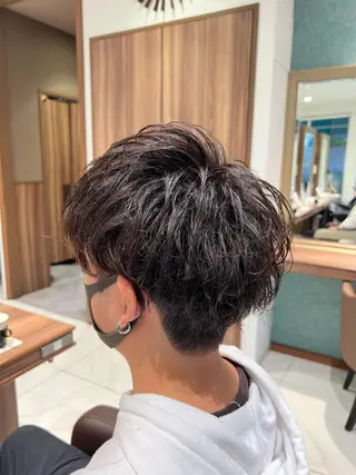 パーマ メンズ カットカラーモデル 募集中店長　伊熊祐紀のヘアスタイル