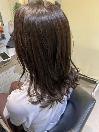 セミロング 前田 輝のヘアスタイル