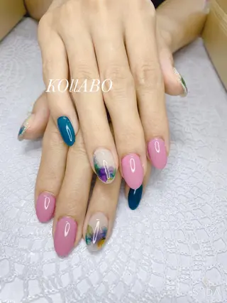 ネイル KOLLABO nailのネイルデザイン
