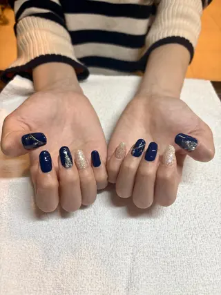 ネイル 菊池 菜月のヘアスタイル