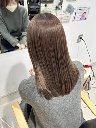 カラー Moe .⋆𝜗𝜚のヘアスタイル