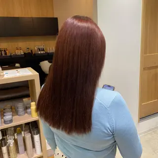 ロング fumi🪞血色感 アップ艶カラーのヘアスタイル