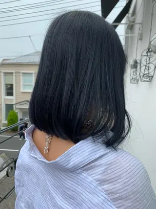 ミディアム カラー 平 ちひろのヘアスタイル
