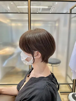 ショート シノハラ ガクト ショート/白髪ぼかしのヘアスタイル